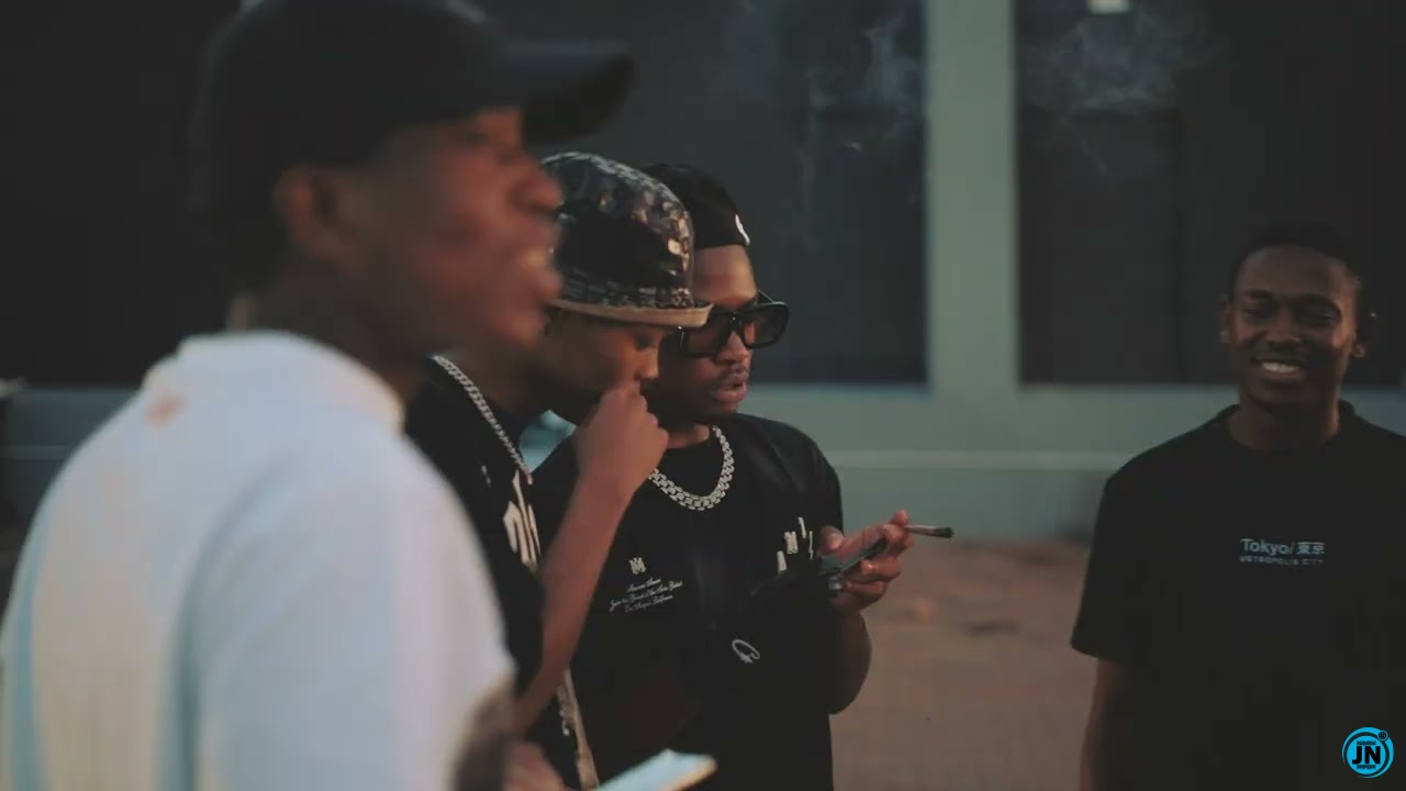CowBoii ,Royal MusiQ – Saka Ft  Mellow & Sleazy,Stompiiey & Njabzin DaKing  Djy Biza